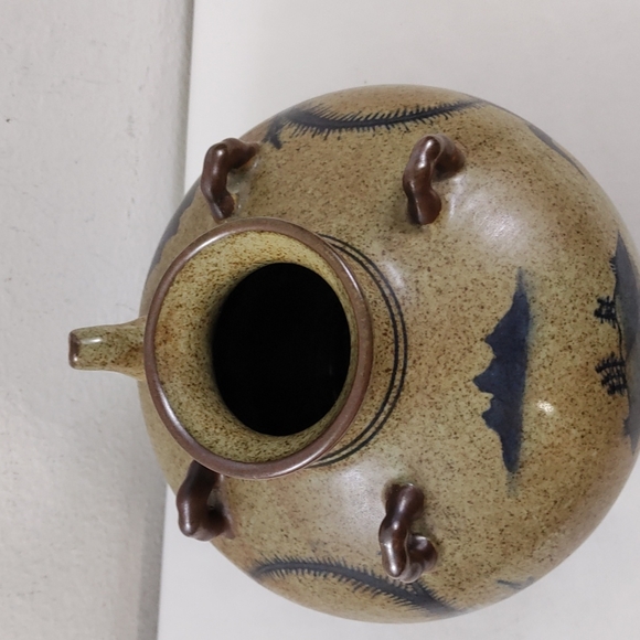 Vintage Asian Large Handcrafted Ceramic Wine Jar - Picture 6 of 8